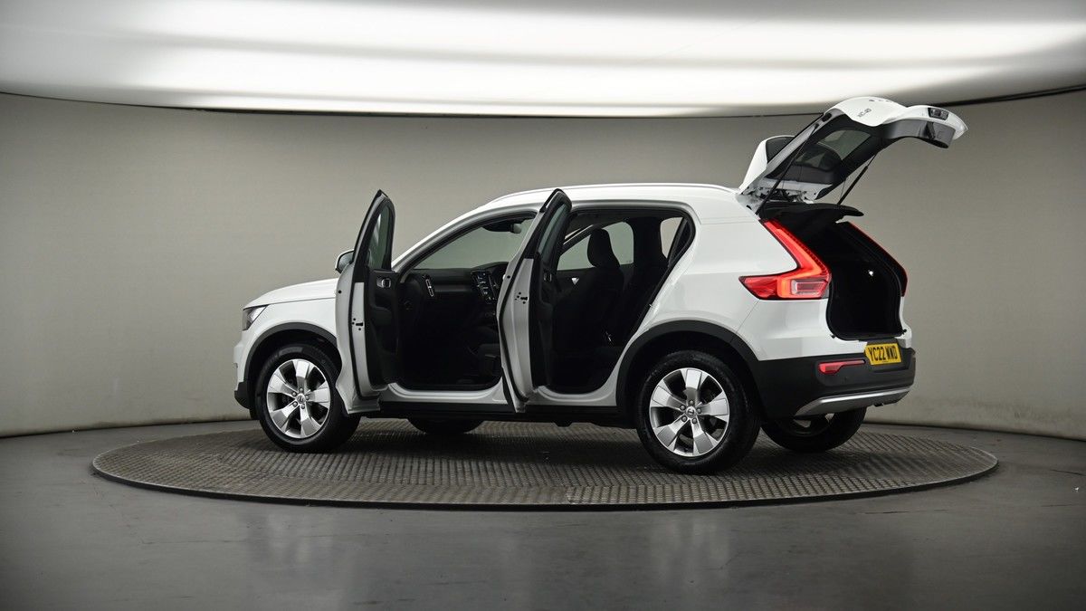 More views of Volvo XC40