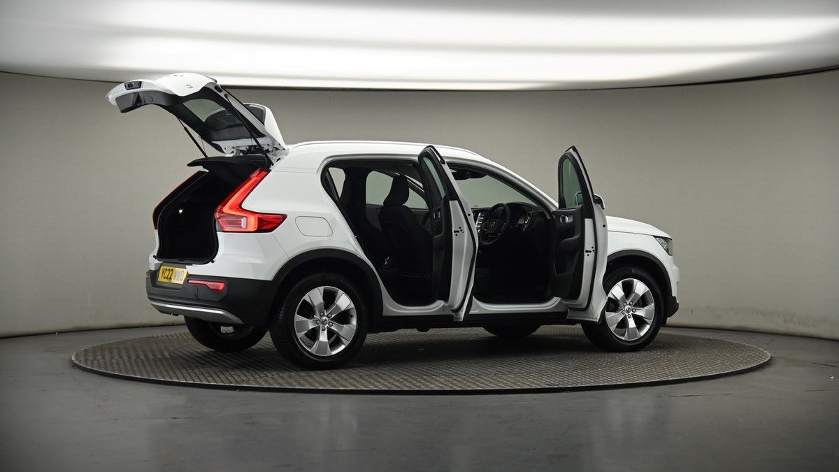 More views of Volvo XC40