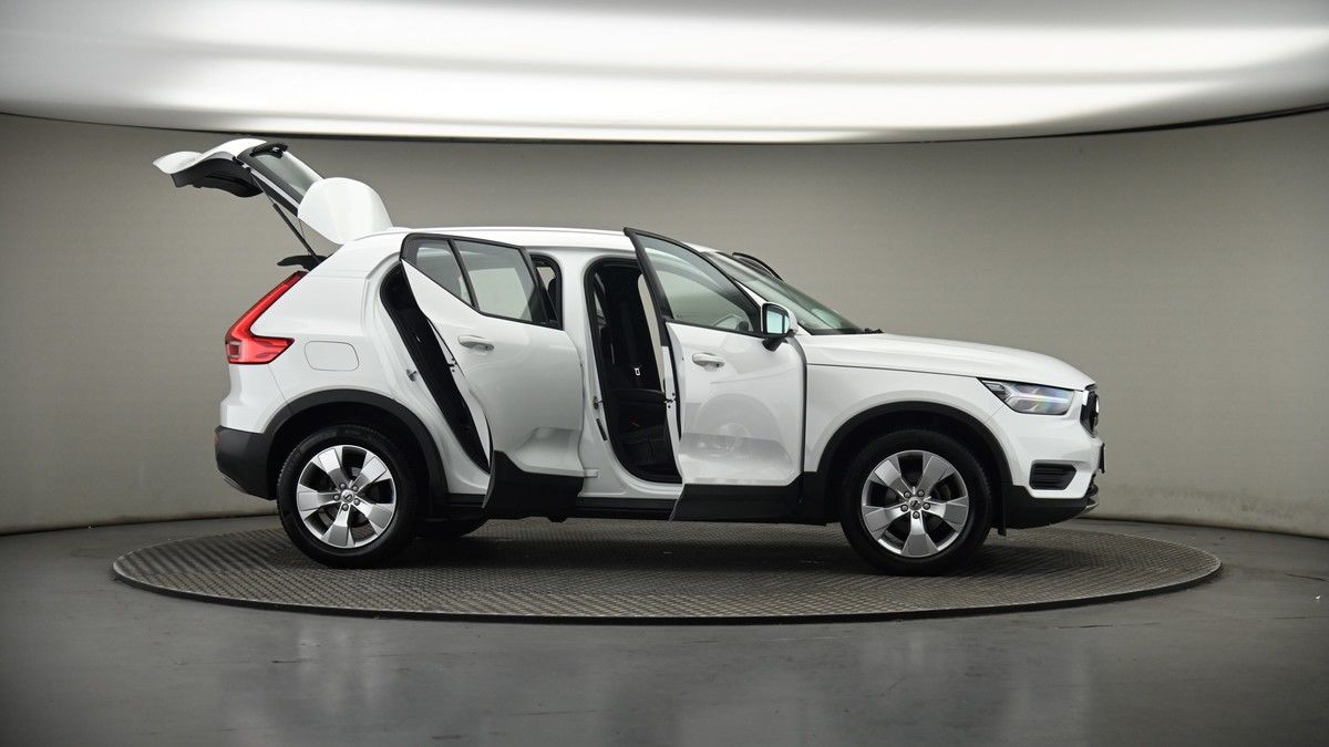 More views of Volvo XC40