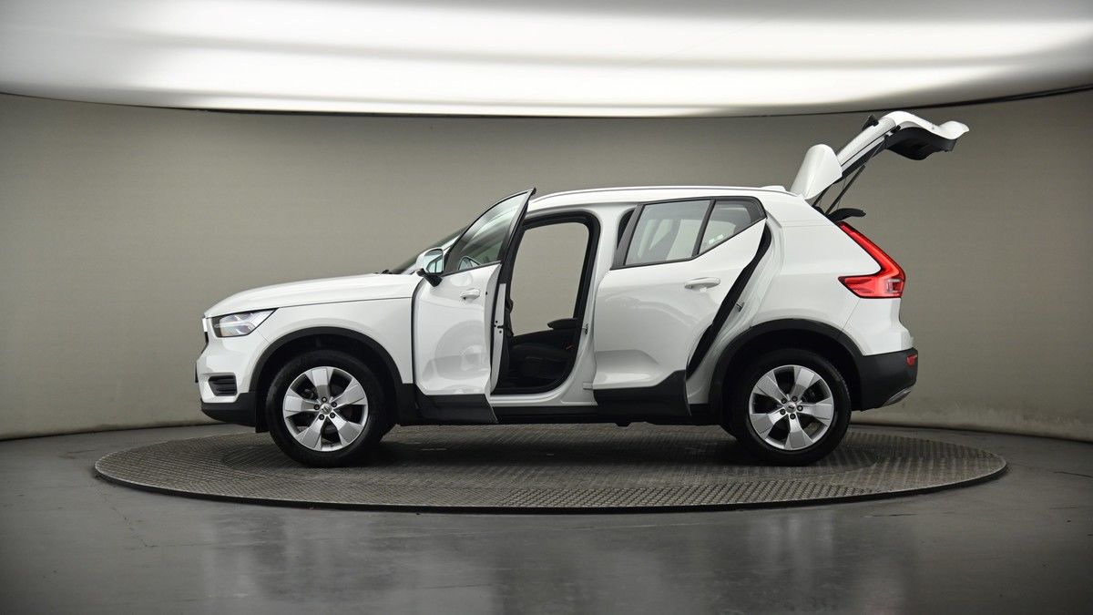 More views of Volvo XC40