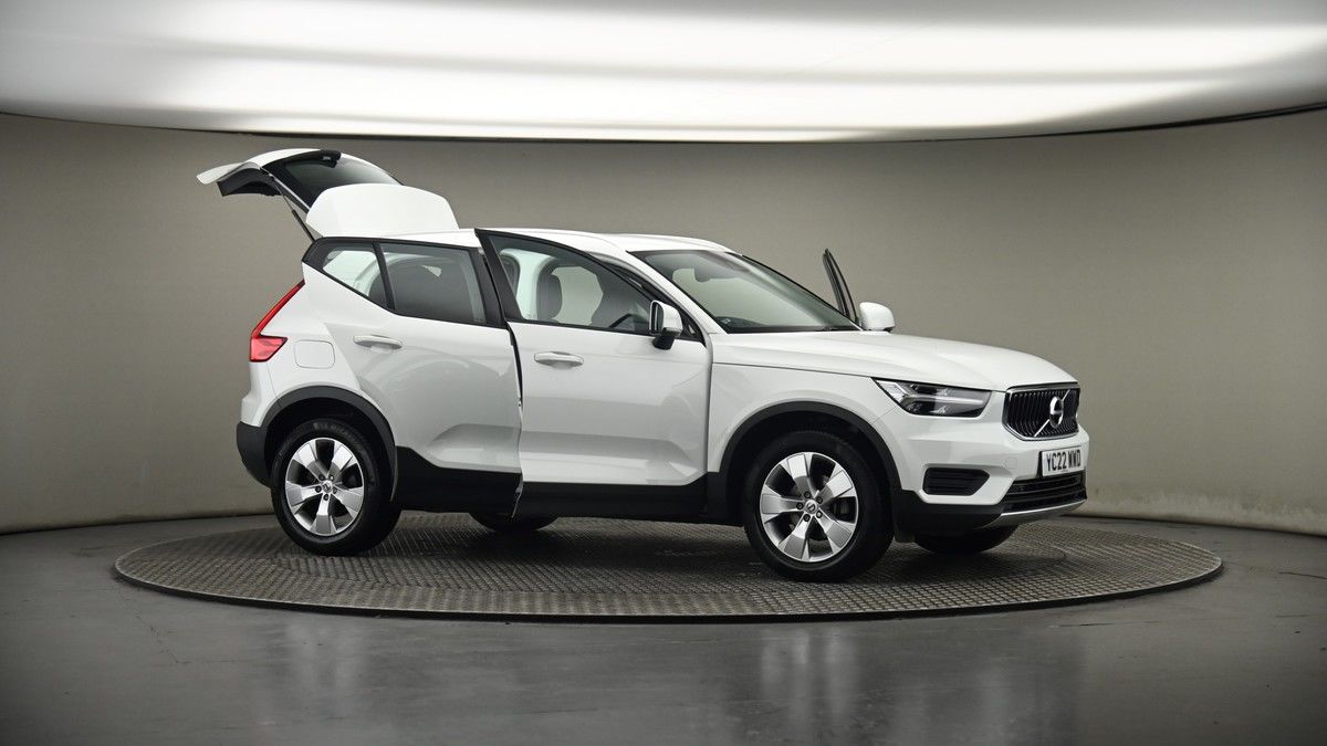 More views of Volvo XC40