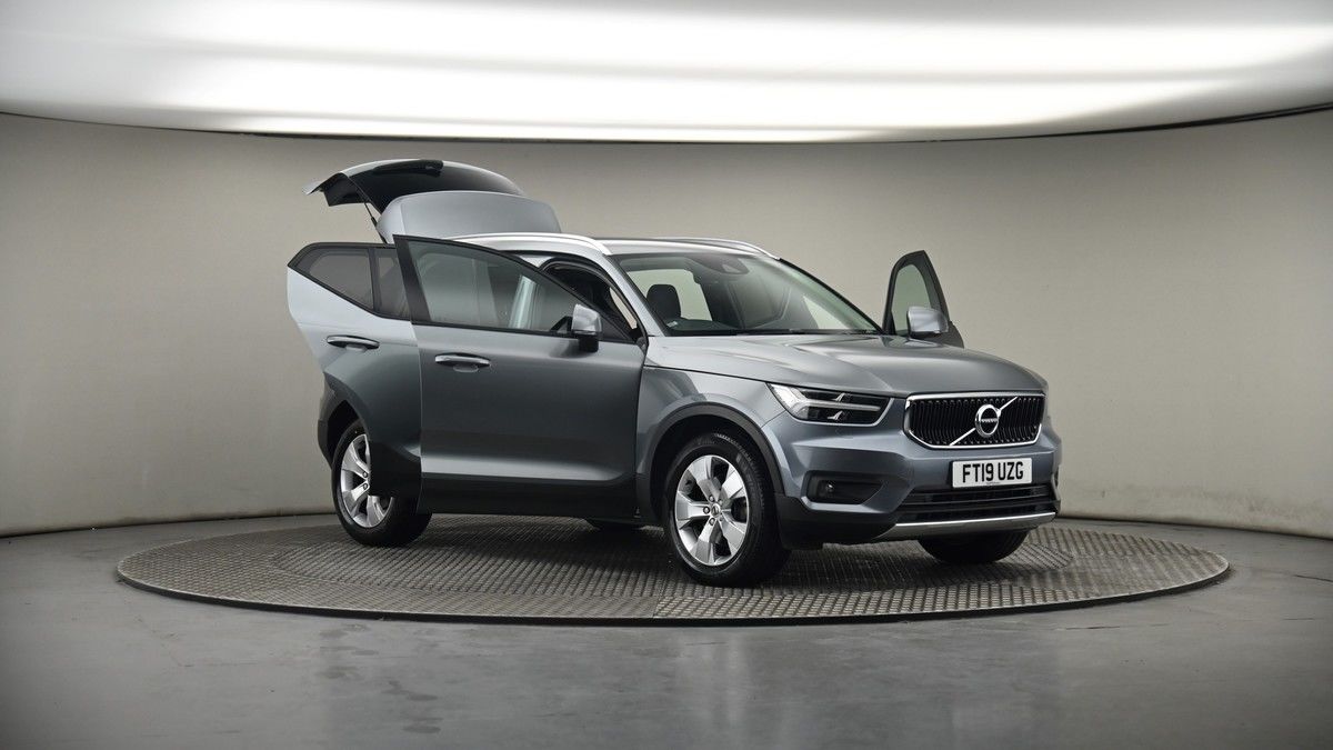 More views of Volvo XC40