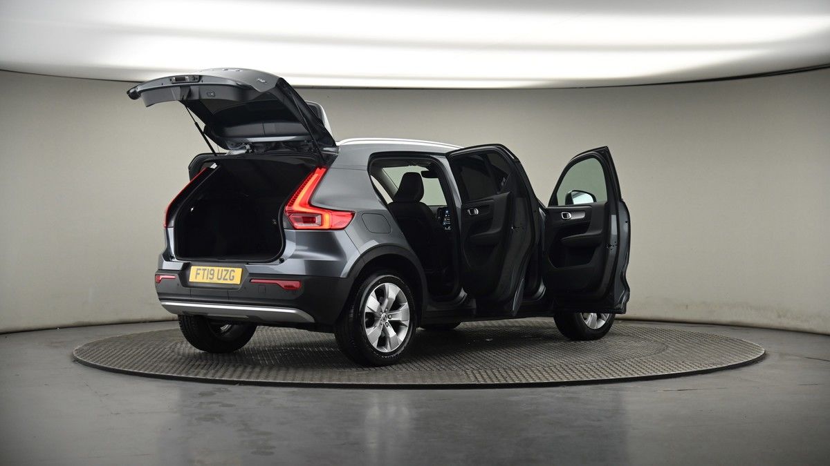 More views of Volvo XC40