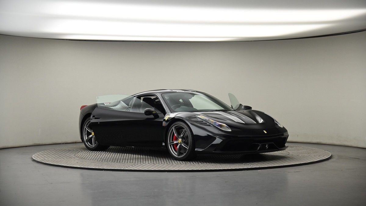 More views of Ferrari 458