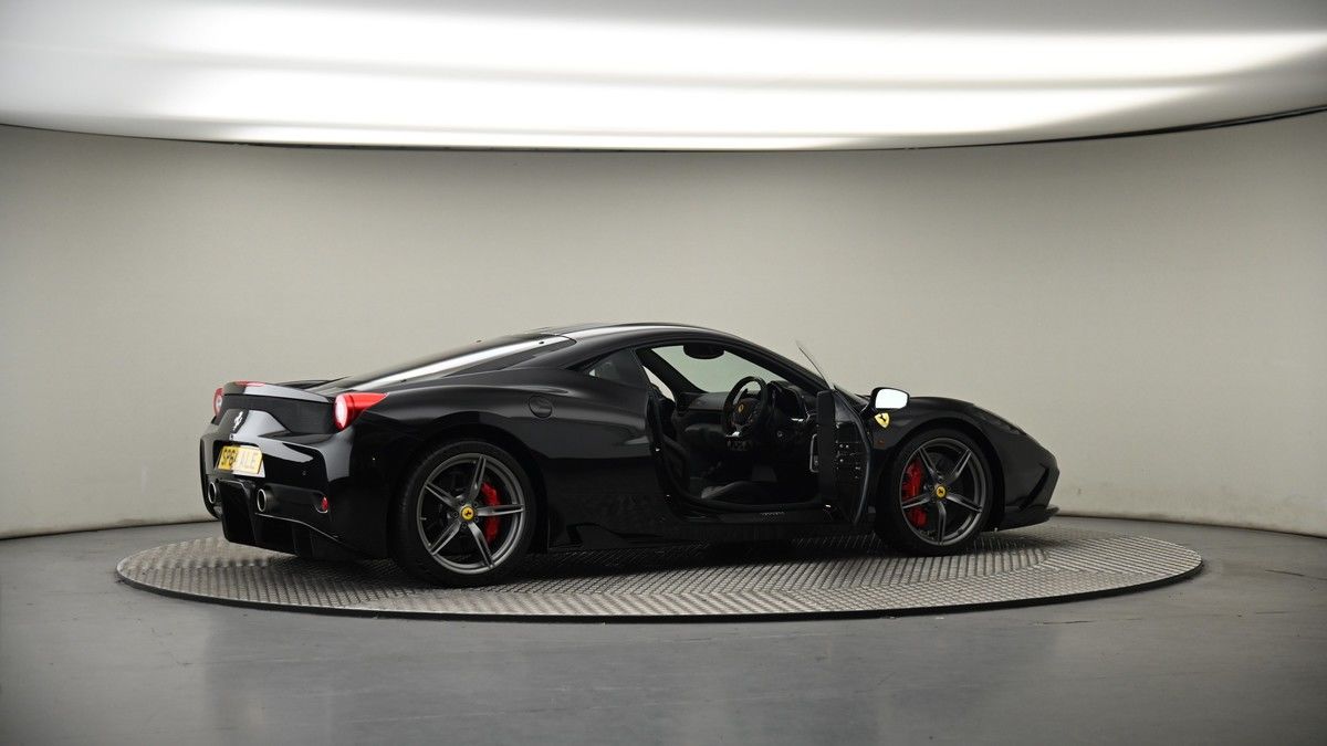 More views of Ferrari 458