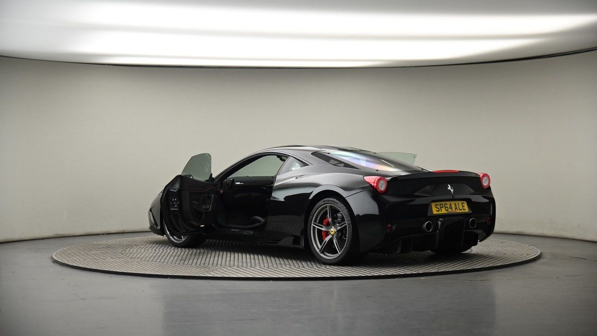 More views of Ferrari 458