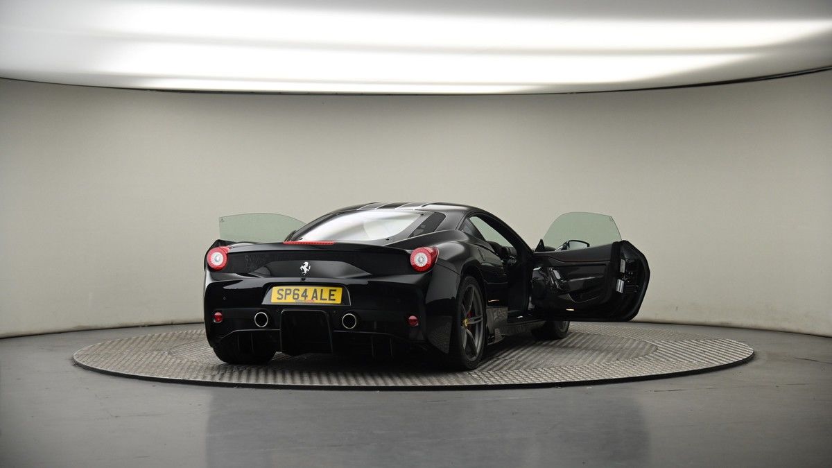 More views of Ferrari 458