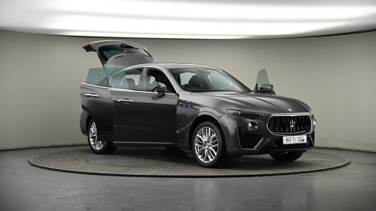 More views of Maserati Levante