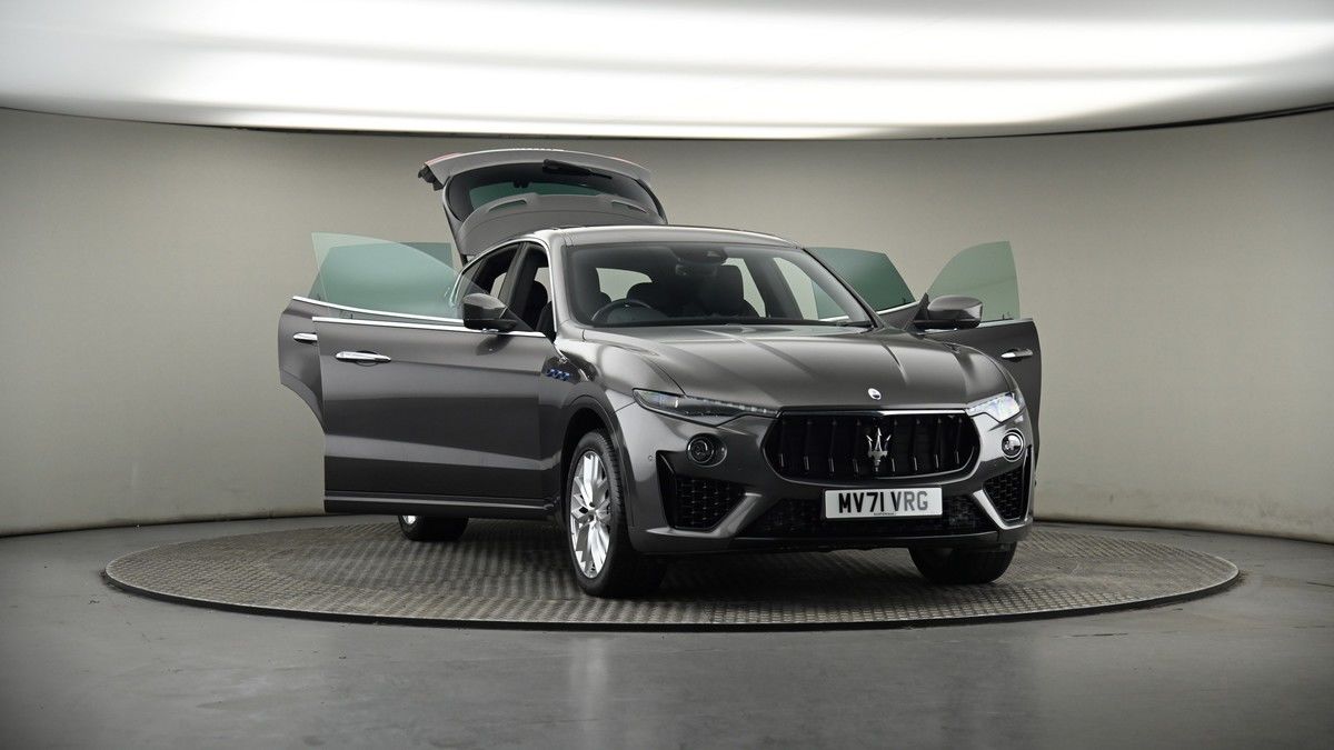 More views of Maserati Levante